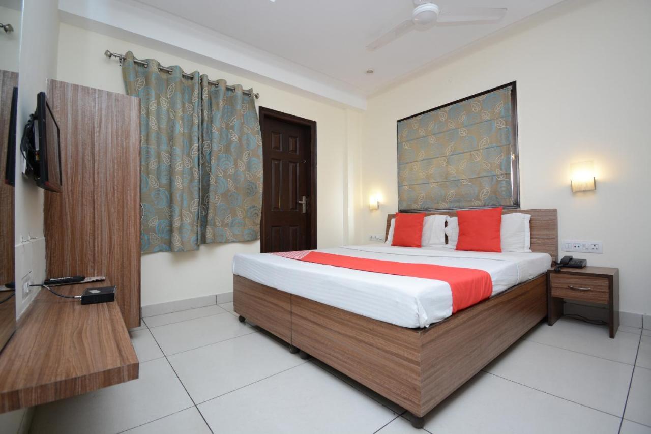 Oyo 5478 Skippers Inn Ludhiana Exteriör bild